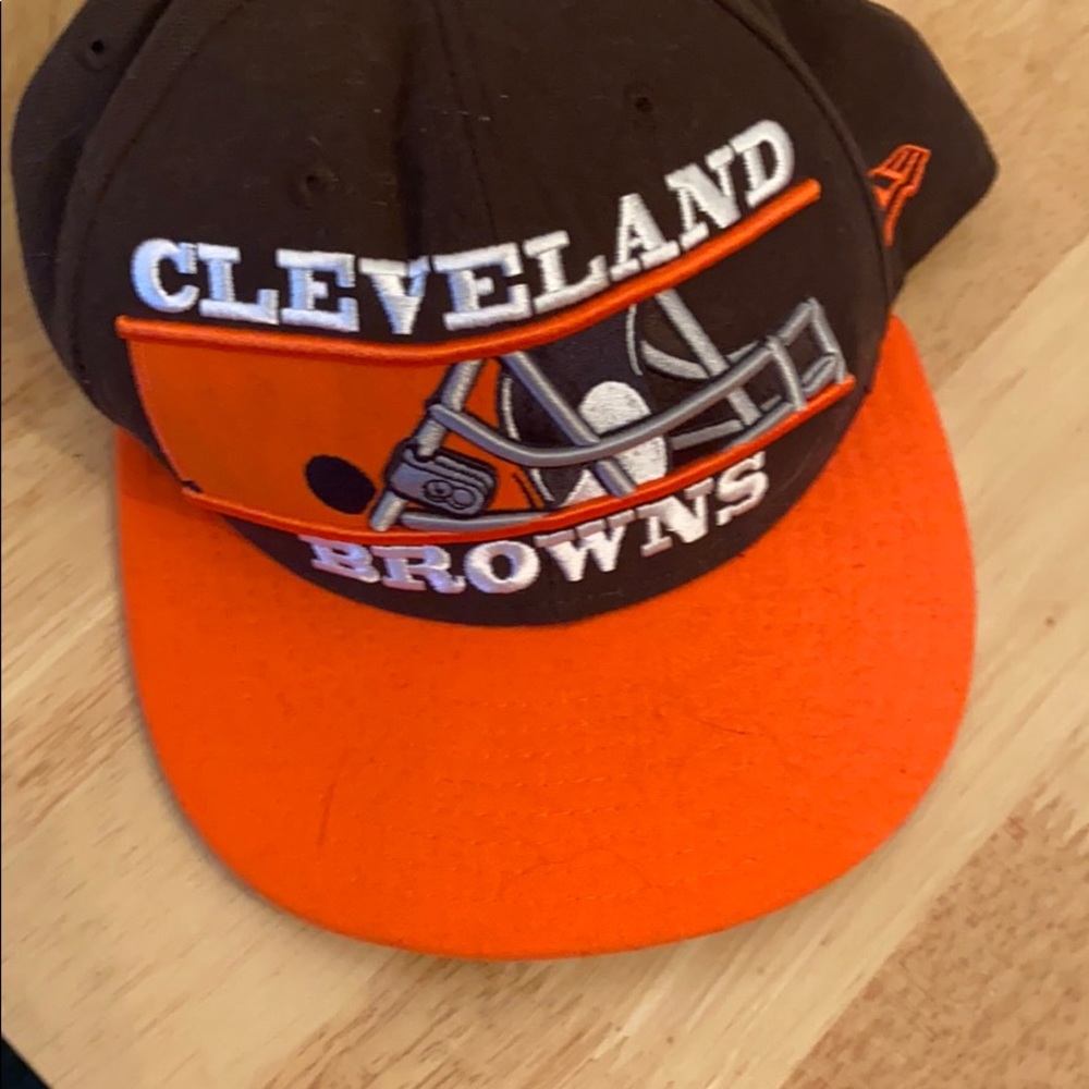 Cleveland browns flat brim fitted hat 7 1/4